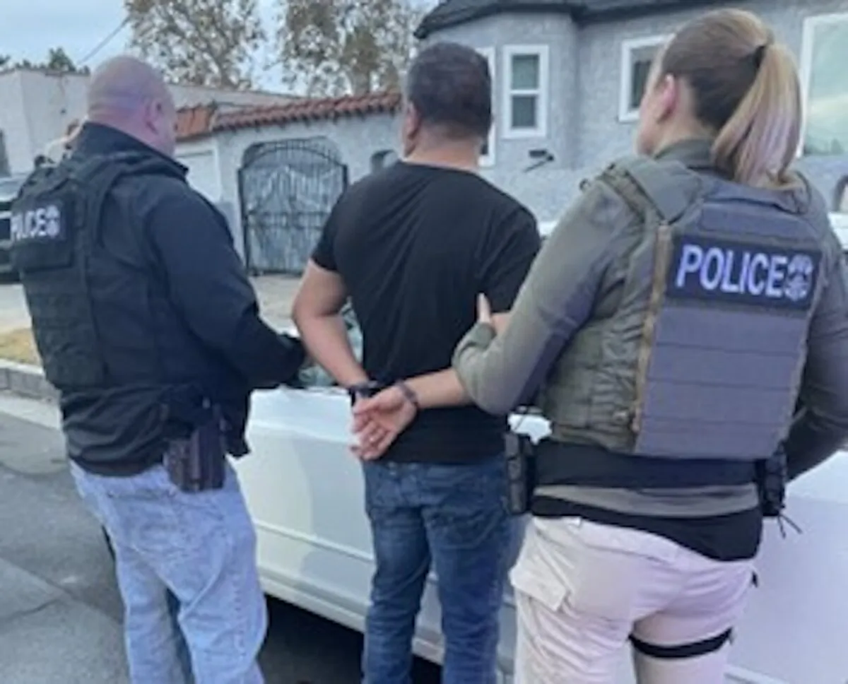 U.S. Immigration and Customs Enforcement (ICE) arrest an illegal immigrant in California in a file image. (ICE via The Epoch Times)