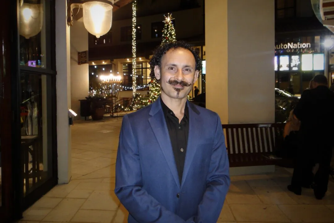 Ariel Ortega enjoyed Shen Yun’s evening performance at the Broward Center for the Performing Arts, on Dec. 26, 2023. (Teng Dongyu/ The EpochTimes)