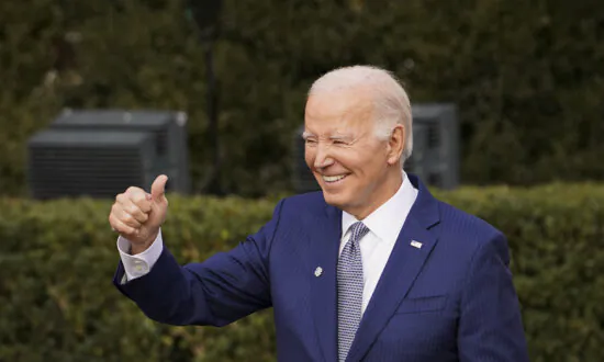 Biden Gives Feds Historic Pay Raise Ahead of 2024 Election