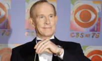 Comedian Tom Smothers, One-Half of the Smothers Brothers, Dies at 86