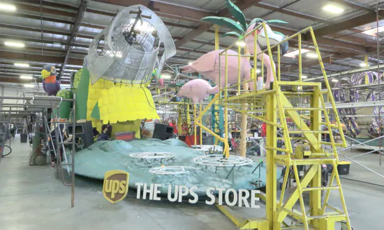 Volunteers Decorate 2024 Rose Parade Floats