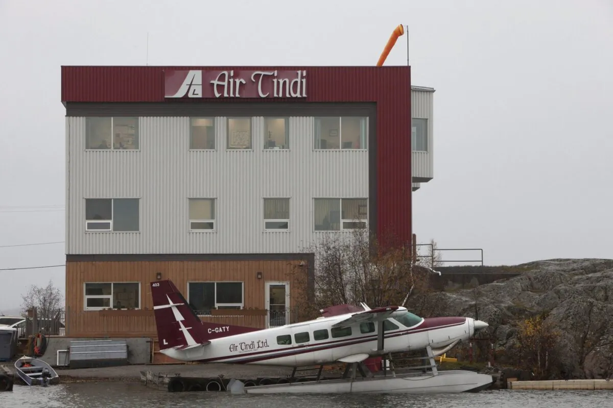 Air Tindi float base is shown in Yellowknife on Oct. 4, 2011. (The Canadian Press/James Mackenzie)