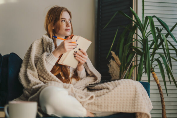 The cold months are a perfect time for introspection. Journaling is a great way to create time for this process and focus your attention on your inner world. 