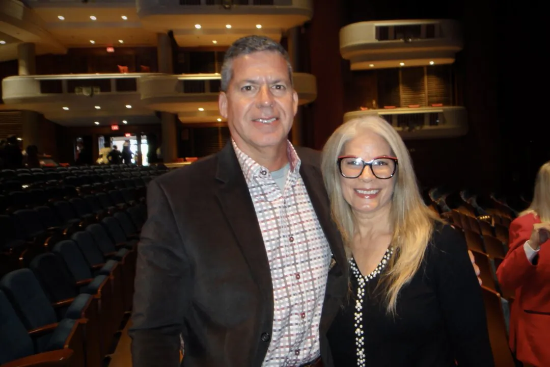 Nannette Amezaga and her husband at the Broward Center for the Performing Arts, in Fort Lauderdale, on Dec. 28, 2023. (Dongyu Teng/The Epoch Times)