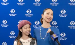 Ballet School Principal and Daughter Moved to Tears After Seeing Shen Yun