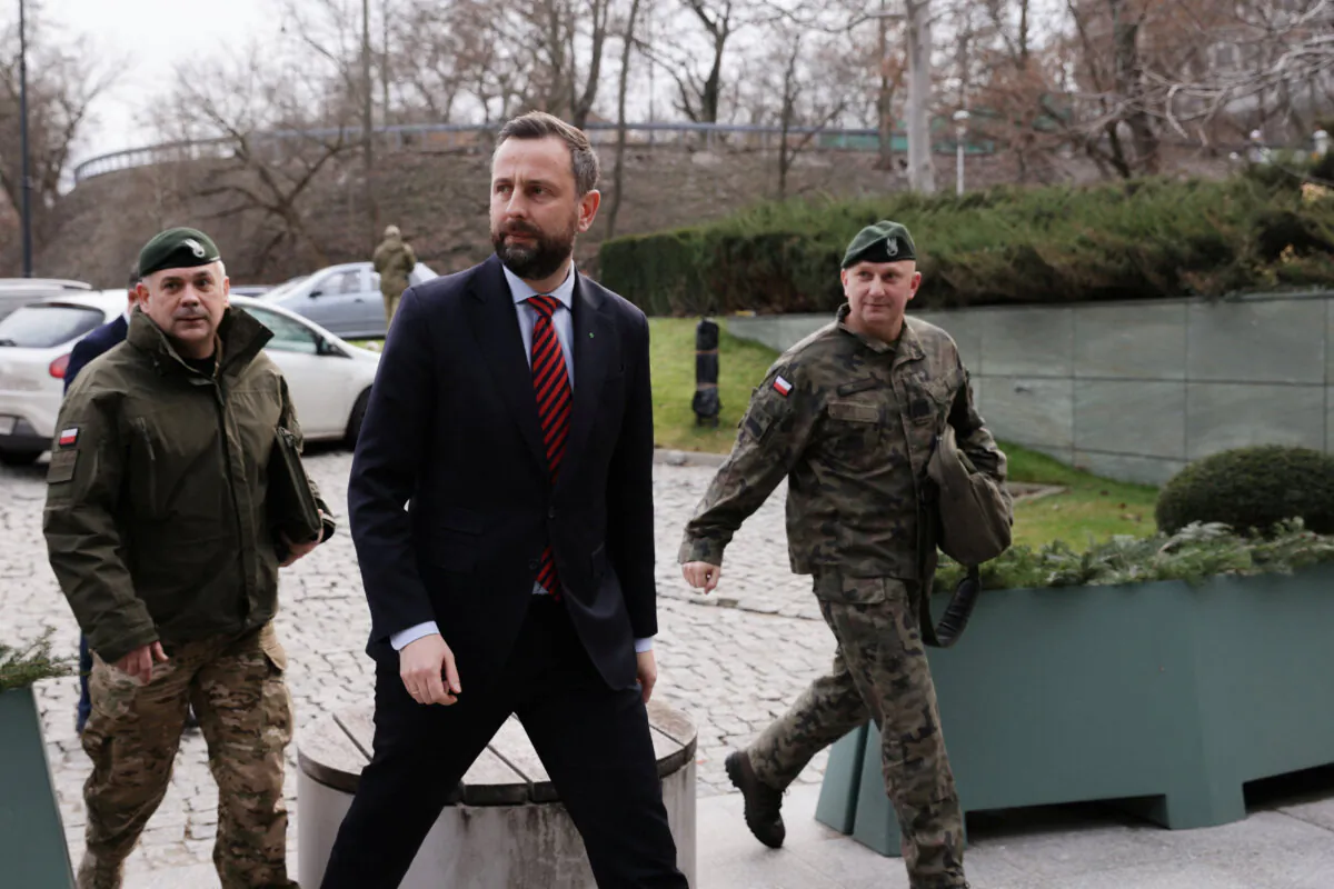 Polish Defence Minister and deputy Prime Minister Wladyslaw Kosiniak-Kamysz, General Maciej Klisz, and General Wieslaw Kukula arrive for National Security Council meeting in Warsaw, Poland, on Dec. 29, 2023. (Dawid Zuchowicz/Agencja Wyborcza.pl via Reuters)