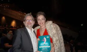 Couple Attends Shen Yun Every Year and Always Finds It Fabulous