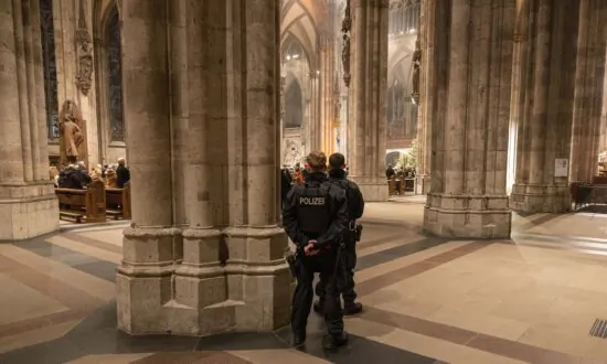 German Officials Detain 5th Suspect in Connection With Threat to Attack Cologne Cathedral