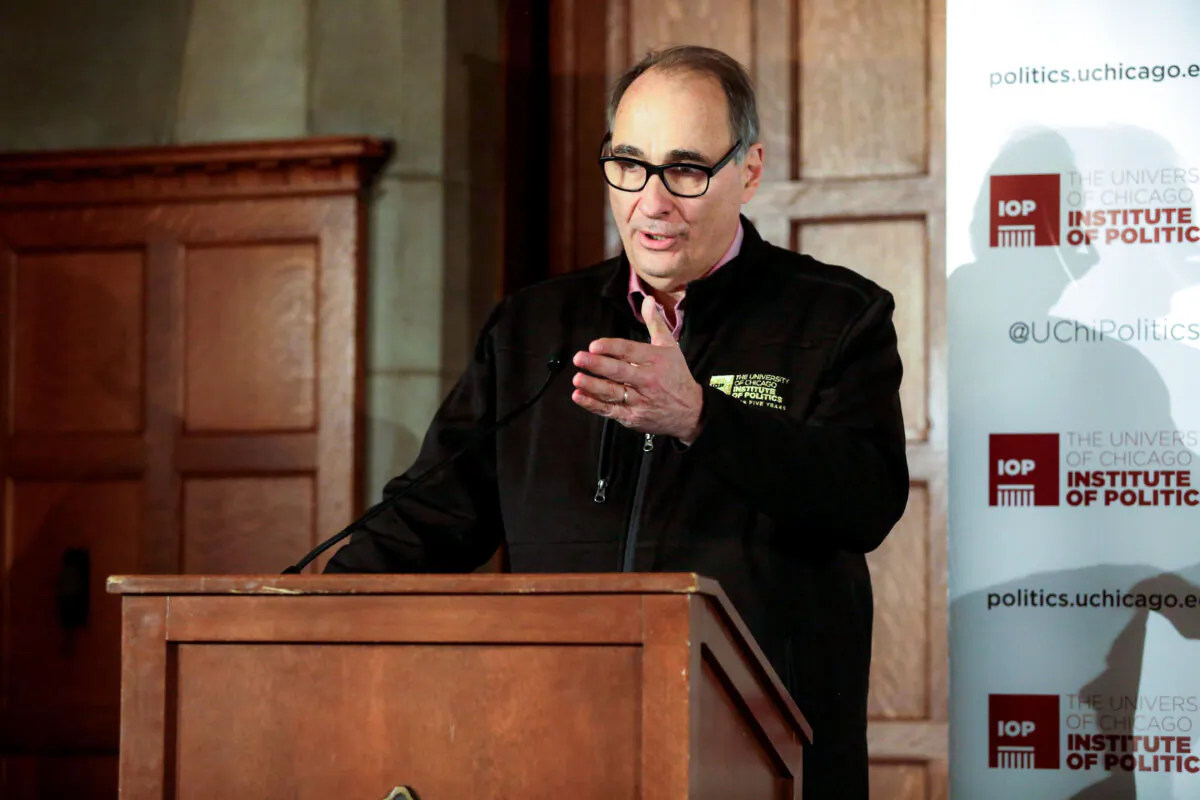 Political consultant and analyst David Axelrod speaks at the University of Chicago on February 13, 2019. (Joshua Lott /AFP via Getty Images)