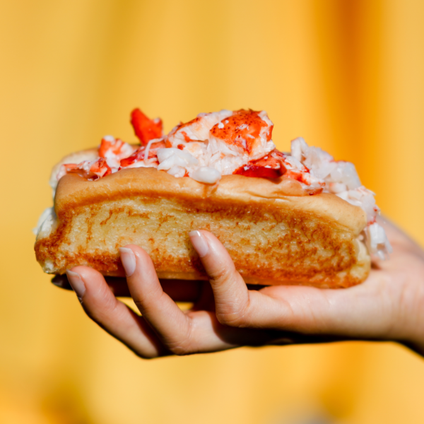 (Cousins Maine Lobster)