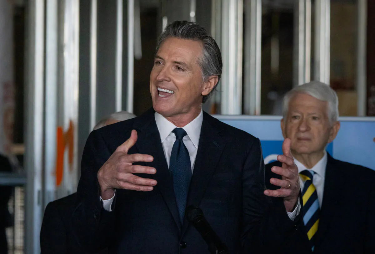 California Gov. Gavin Newsom speaks in Los Angeles on Jan. 3, 2024. (John Fredricks/The Epoch Times)