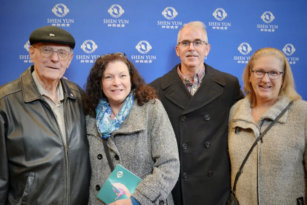 Jackson Shirley (Far L), Sean Coffey (2nd R), and family at Shen Yun's evening performance at the Schuster Performing Arts Center, in Dayton, on Jan 3, 2024. (NTD) 