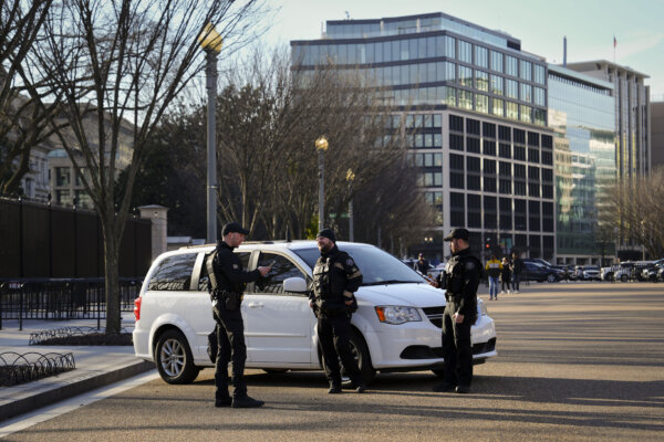 Epoch Times Photo