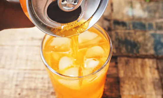 Drinking These 3 Types of Beverages Increases the Risk of Dementia