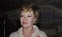 Glynis Johns, ‘Mary Poppins’ Star Who First Sang Sondheim’s ‘Send in the Clowns,’ Dies at 100