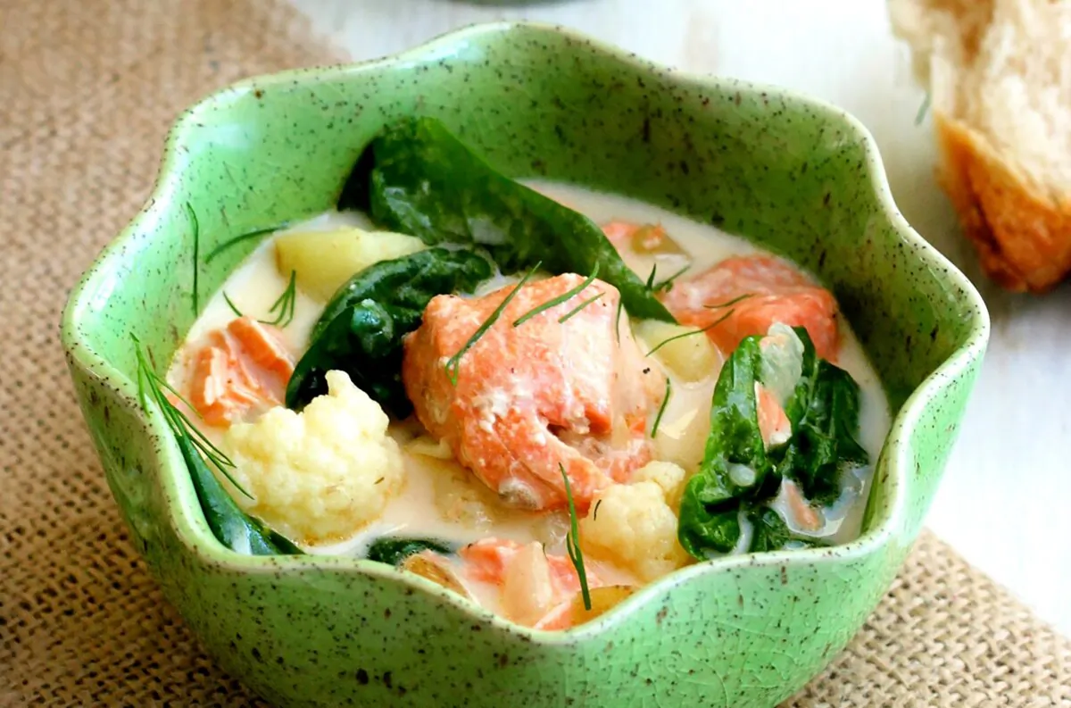 Chicken stock makes a surprising base for this satisfying salmon chowder. (Lynda Balslev for Tastefood)