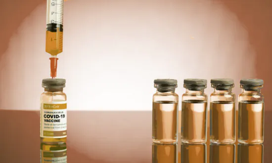 Fifth Dose of COVID Vaccine Fails to Boost Cellular Immunity