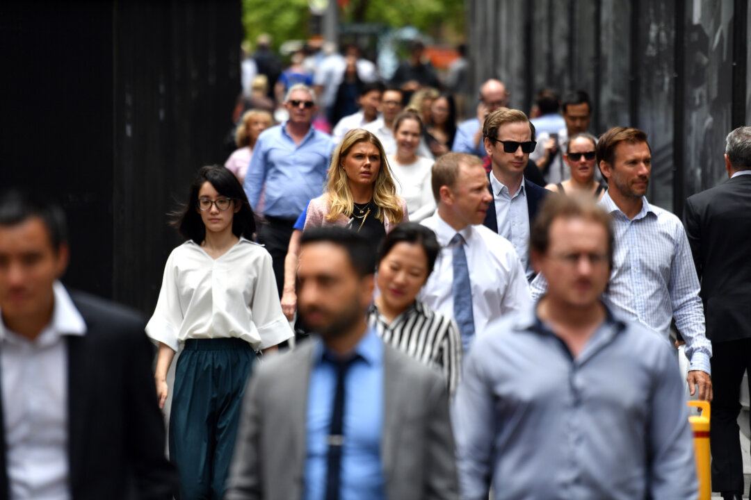 Australia Moves to Ban Non-Compete Clauses for Most Workers, What Does It Mean?