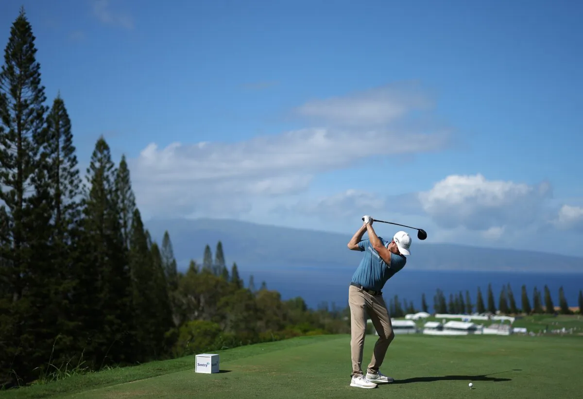 Chris Kirk of the United States plays his shot from the 18th tee during the second round of The Sentry at Plantation Course at Kapalua Golf Club in Kapalua, Hawaii, on Jan. 5, 2024. (Kevin C. Cox/Getty Images)