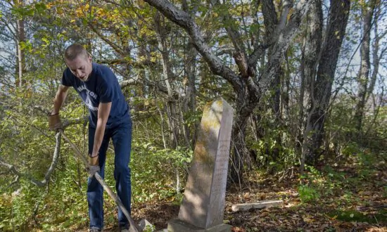 Nova Scotia’s Pioneer Cemeteries Are Disappearing, but Not Without a Fight