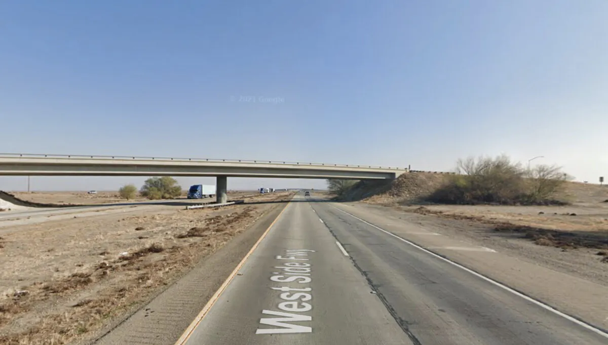 The Interstate 5 near Old River Road in Bakersfield, Calif., in February 2021. (Google Maps/Screenshot via The Epoch Times)