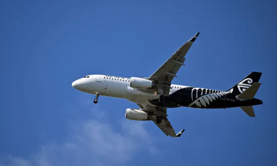Third Recent Case of Severe Turbulence Injures 2 on NZ Flight