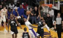 LeBron James Scores 25 Points, Lakers Hold Off Clippers 106–103 to Snap 4-game Losing Streak