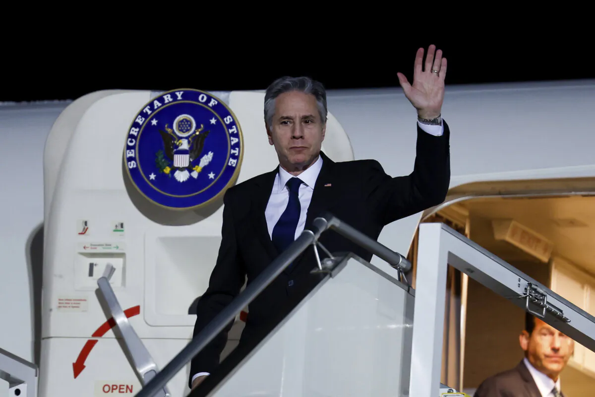 U.S. Secretary of State Antony Blinken 
 arrives in Abu Dhabi, United Arab Emirates, during a week-long trip aimed at calming tensions across the Middle East on Jan. 7, 2024. (Evelyn Hockstein/Pool via AP)