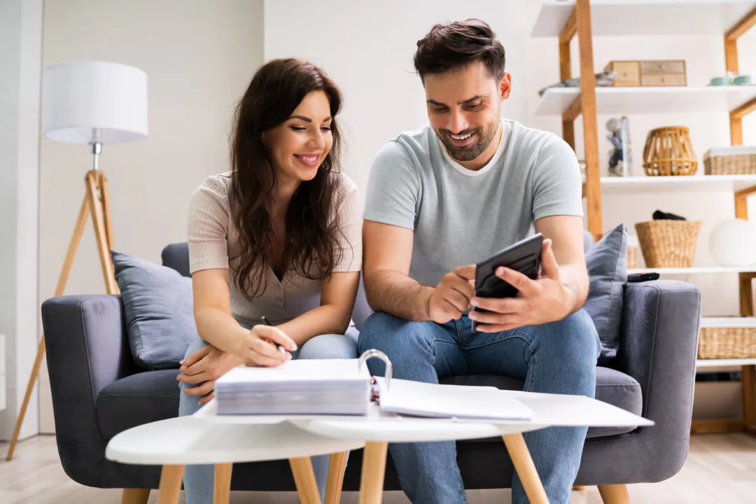 How Can I Illustrate Our Financial Position to a Spouse Who Shows Little Interest?