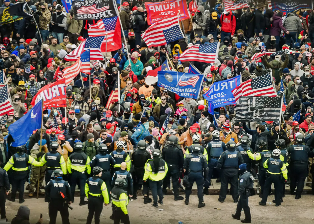 Protesters and police at the Capitol on Jan. 6, 2021. (Olivier Douliery/AFP via Getty Images)