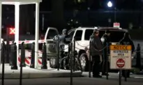Secret Service Says Vehicle Crashed Into White House Gate, Driver in Custody