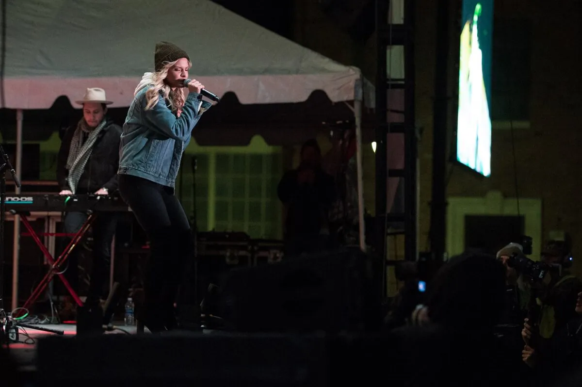 Lauren Duski performs during Base*FEST Powered by USAA at Naval Air Station Pensacola in Florida on Dec. 15, 2017. (Michael Chang/Getty Images)