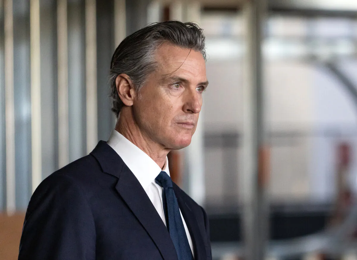 California Gov. Gavin Newsom speaks in Los Angeles, Calif., on Jan. 3, 2023. (John Fredricks/The Epoch Times)
