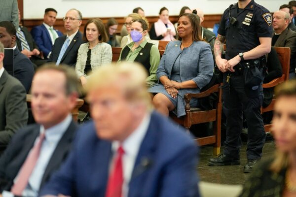 Epoch Times Photo