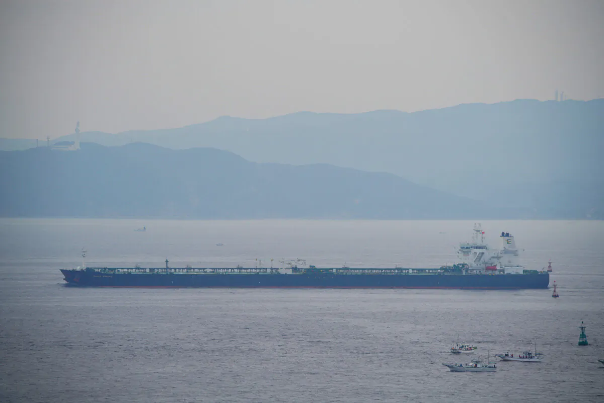 St Nikolas ship X1 oil tanker in the Tokyo bay, Japan, on Oct. 4, 2020. (Daisuke Nimura/Handout via Reuters)