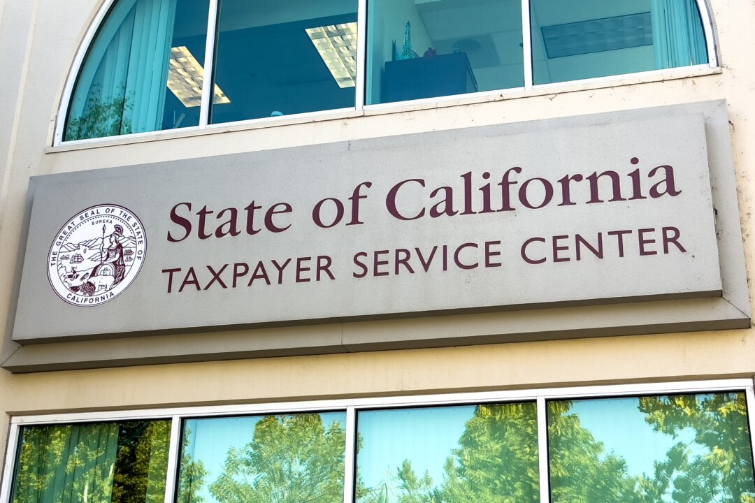 Paying California Taxes in 2024 The Epoch Times