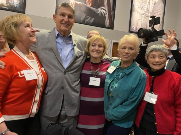 Epoch Times Photo