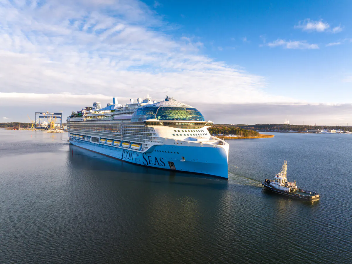 Royal Caribbean’s Icon of the Seas leaves the Meyer Turku shipyard on Nov. 29, 2023, ahead of its transatlantic voyage to Miami, where it will begin sailing in January 2024. (Royal Caribbean International/TNS)