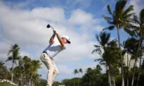 Keegan Bradley, Grayson Murray Share Lead in Sony Open