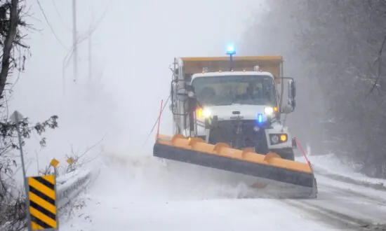 ‘Peter Parka, Plowy McPlowface’: Edmonton Residents Charmed By City’s Punny Plow Names