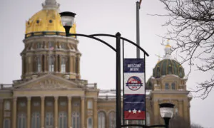 Iowa Democrats Flip Republican Seat, Break State Senate GOP Supermajority