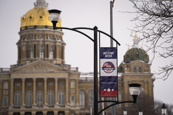 Iowa Democrats Flip Republican Seat, Break State Senate GOP Supermajority