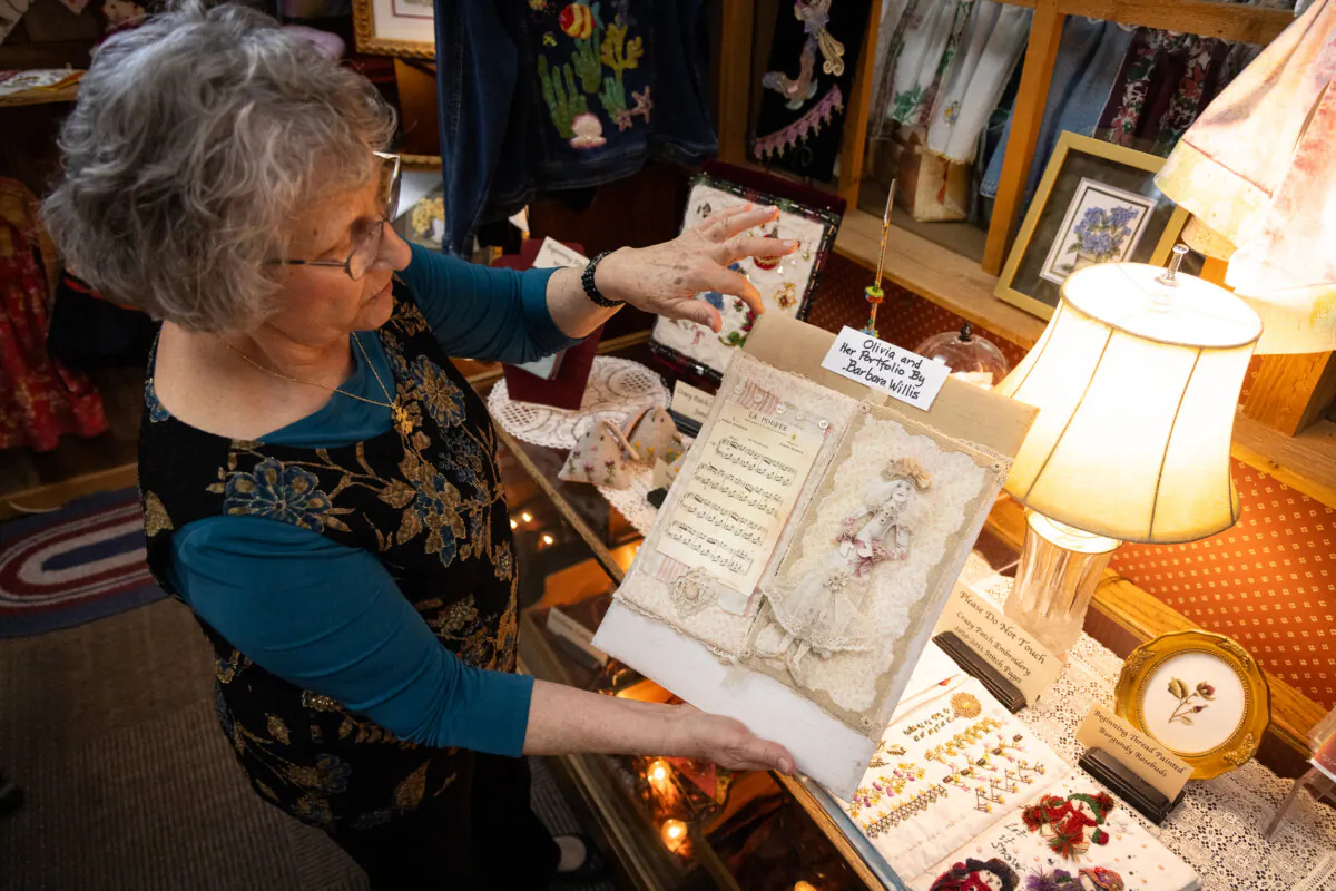 Piecemakers Country Store in Costa Mesa, Calif., on Dec. 28, 2023. (John Fredricks/The Epoch Times)