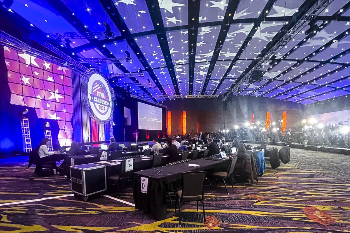 A view of the media center for the Iowa caucus in the Iowa Convention Center, on Jan. 15, 2024. (Roger L Simon / The Epoch Times)