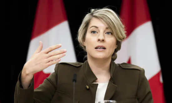 Dozens of Anti-Israel Protesters Rally Outside Foreign Affairs Minister’s Montreal Home
