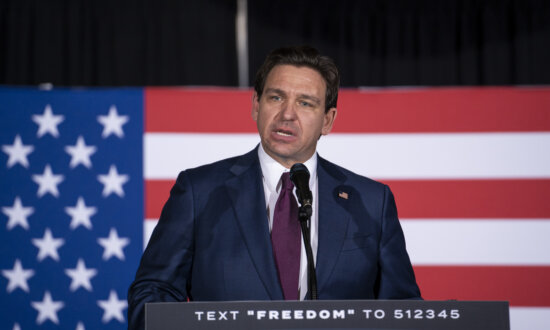 DeSantis Drops Out of 2024 Race, Endorses Trump