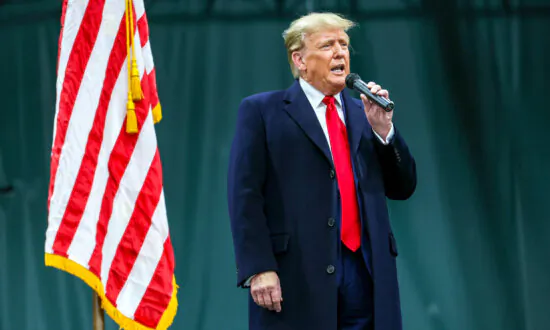 Trump Attends Opening of Defamation Trial in New York