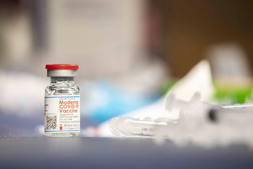 A COVID-19 vaccine sits in the medical department of the Arleigh Burke-class guided-missile destroyer USS Porter (DDG 78) before being administered aboard the ship in Souda Bay, Greece, on Feb. 20, 2021. (U.S. Navy photo/Mass Communication Specialist 2nd Class Damon Grosvenor)