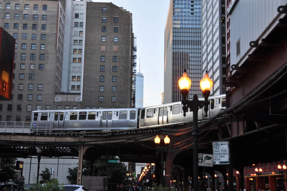 The elevated train in Chicago. (Dreamstime/TNS)