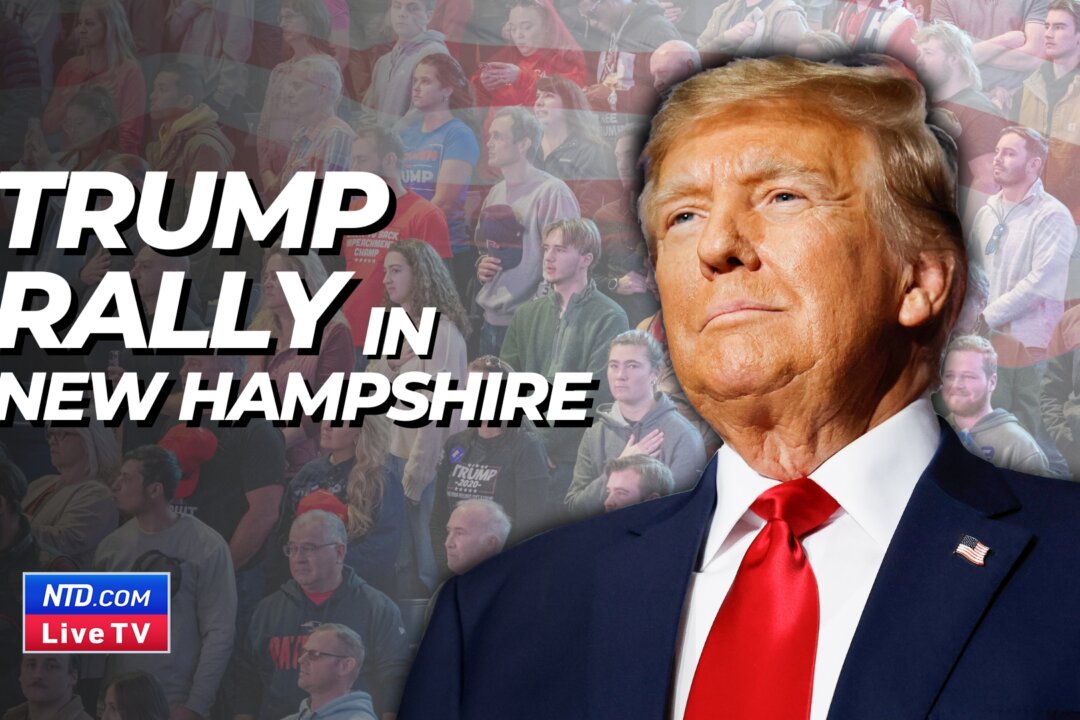 Trump Holds Campaign Rally in Atkinson, New Hampshire EpochTV